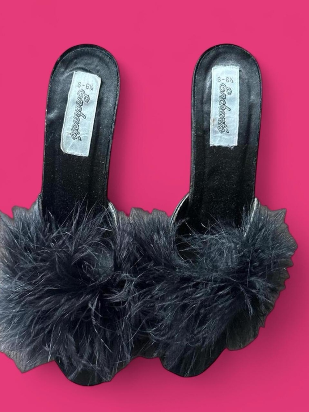 Vintage 70s black Feather kitten heels